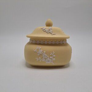 Wedgwood Yellow Jasperware Primrose Pagoda Trinket Box Prunus Blossom